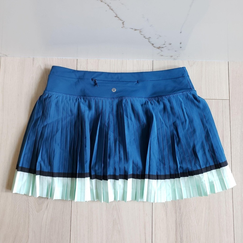 Lululemon Pleat To Street Skirt II Womens XS 4 Poseidon Sea Mist Skort W8681S - Picture 2 of 6